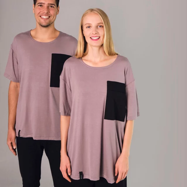 Say hey to your new fave tee – the UNI-T 🖤�
Made from a dreamy blend of viscose and spandex, this tee’s got:
�🖤 Short sleeves
�🖤 A chill scoop neck�
🖤 A real cotton pocket for whatever small stuff you’re carrying
It’s got a regular fit that feels just right on everyone – guys, gals, whoever.�Basically, it’s the kind of tee you’ll wanna live in.

Find your new T-shirt or top here....https://www.komad.com/product-category/apparel/shirts-blouses/

KOMAD